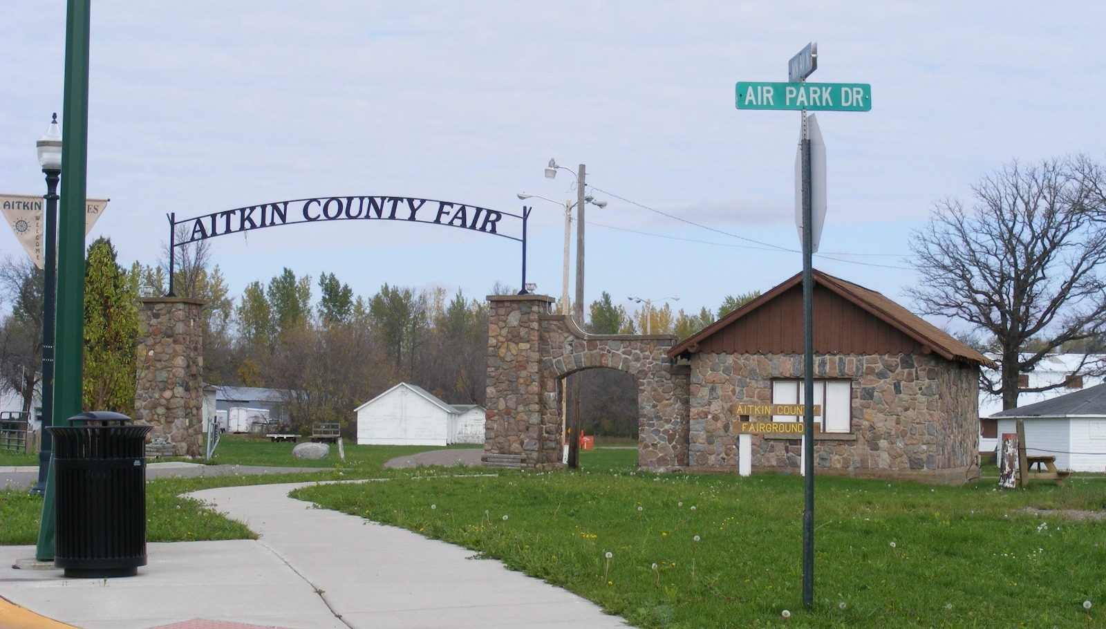 Guide to Aitkin Minnesota